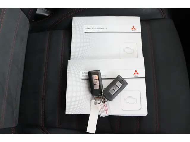 Mitsubishi ASX 1.6 Cleartec Connect Pro+ 2018 Benzine 20
