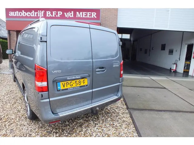 Mercedes-Benz Vito 119 CDI Lang 2022 Diesel 6