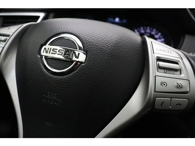 Nissan QASHQAI 1.2 Business Edition 2017 Benzine 19