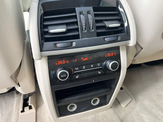 BMW X5 xDrive40e High Executive 2015 Hybride Benzine 39