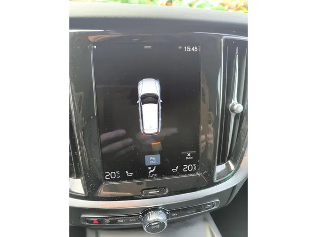 Volvo V60 2.0 B3 Momentum 2021 Hybride Benzine 19