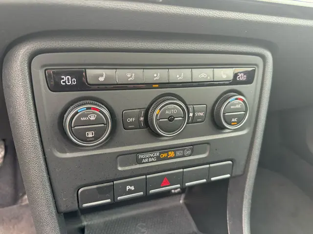 Volkswagen Beetle 1.2 TSI highline 2014 Benzine 18