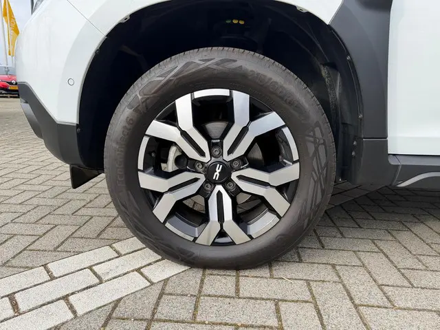 Dacia Duster TCe 100 Bi-Fuel Journey 2024 LPG/Gas 5