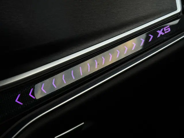 BMW X5 xDrive50e M SPORT 2023 Hybride Benzine 36