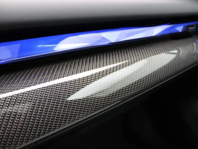 BMW M5 Sedan 2025 Hybride Benzine 11