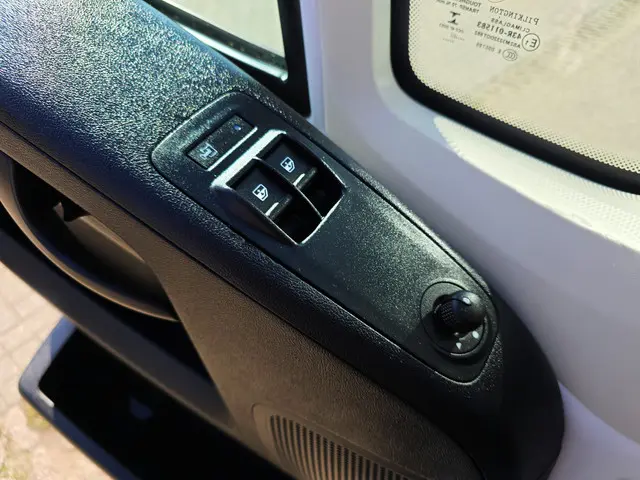 Opel Movano 2.2D 140 L2H2 3.5T 2022 Diesel 17