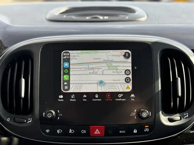 Fiat 500L 0.9 TwinAir CityCross 2019 Benzine 45