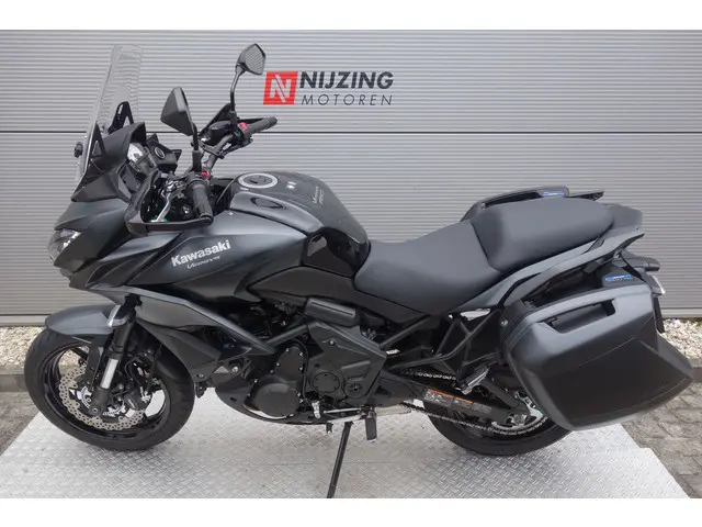 Kawasaki Versys 650 GRAND TOURER 2016 Benzine 15