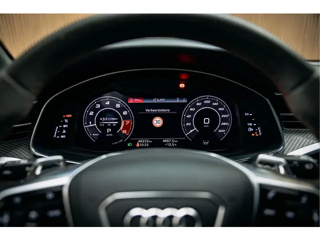 Audi RS6 RS 6 TFSI quattro 2022 Hybride Benzine 34