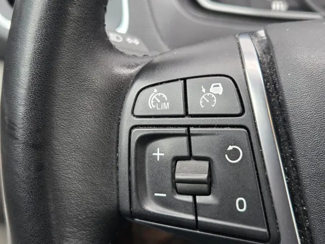 Volvo V40 1.5 T2 Nordic+ Automaat 2018 Benzine 12