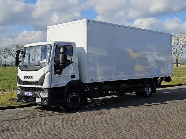Iveco Eurocargo 140E28 2022 Diesel 6