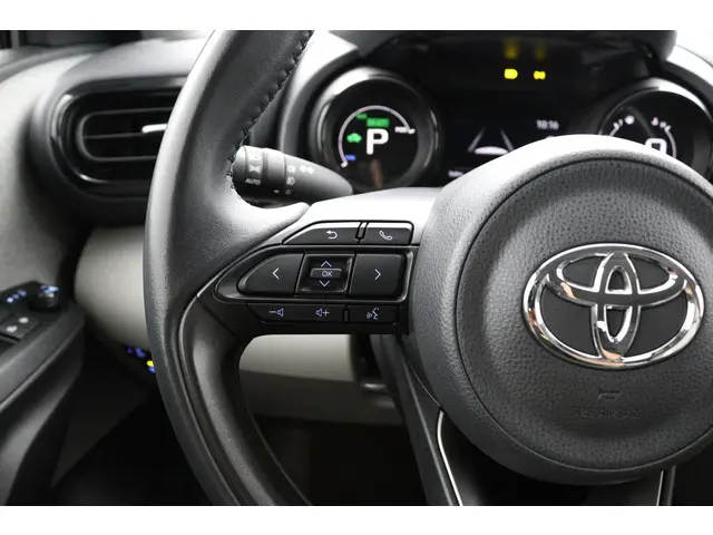Toyota Yaris 1.5 Hybrid 2021 Hybride Benzine 19