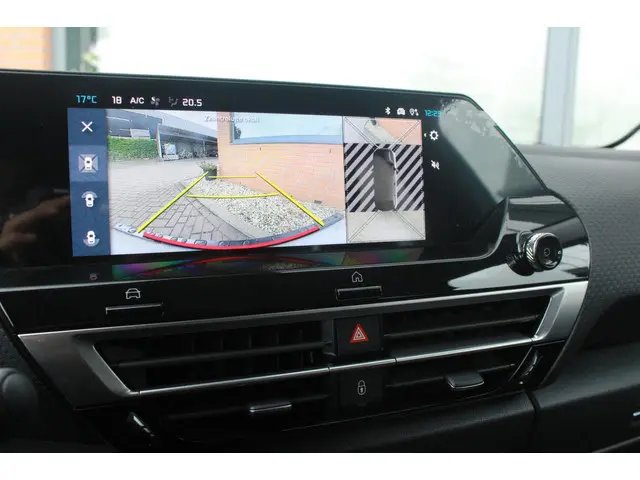 Citroën C4 1.2 Hybrid 136 Max 2024 Hybride Benzine 42