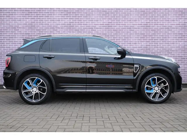 Lynk & Co 01 1.5 PHEV 2022 Hybride Benzine 9