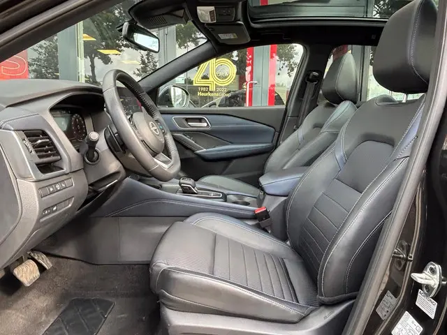 Nissan QASHQAI MHEV 158 Xtronic Tekna 2023 Benzine 8