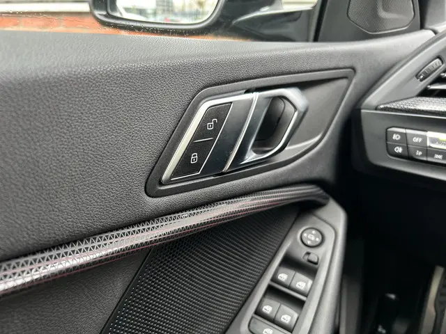 BMW 2 Serie Gran Coupé 218i M-Sport 2023 Benzine 4