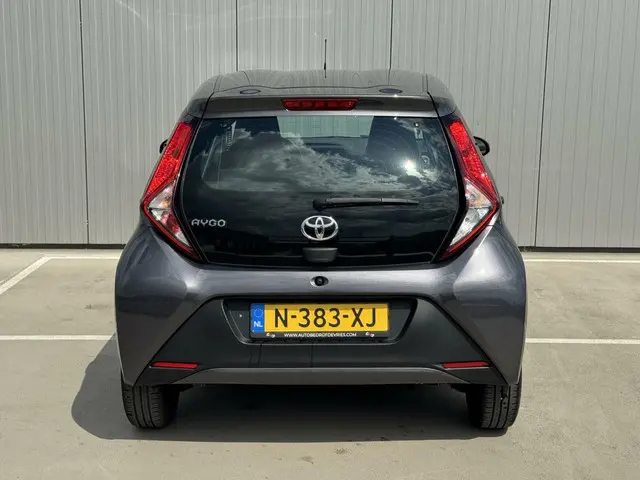 Toyota Aygo 1.0 VVT-i x-fun|Airco|NL-Auto 2022 Benzine 15
