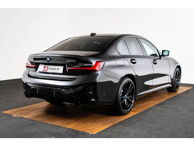 BMW 3 Serie 330e 2024 Hybride Benzine 2