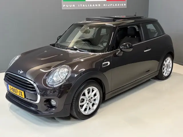 MINI Cooper Mini 1.5 Serious Automaat 2016 Benzine 3