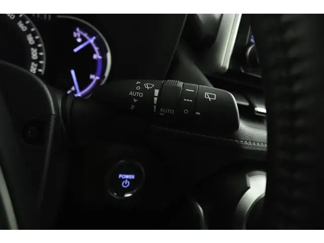 Toyota RAV4 2.5 Hybrid AWD Dynamic 2019 Hybride Benzine 31