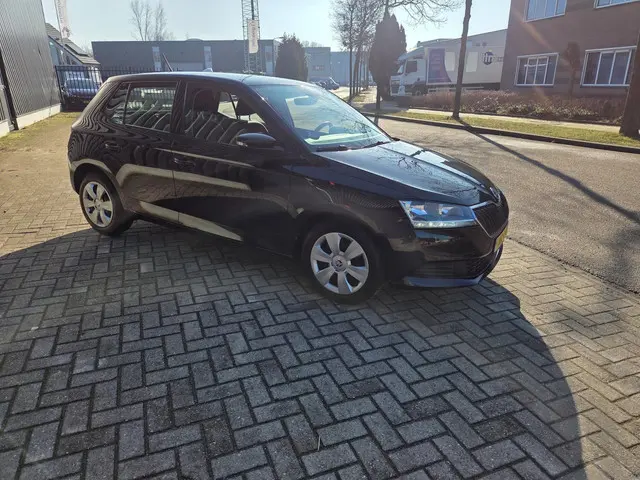 Škoda Fabia 1.0 Climate Ontrol Cruise Pdc 2021 Benzine 9