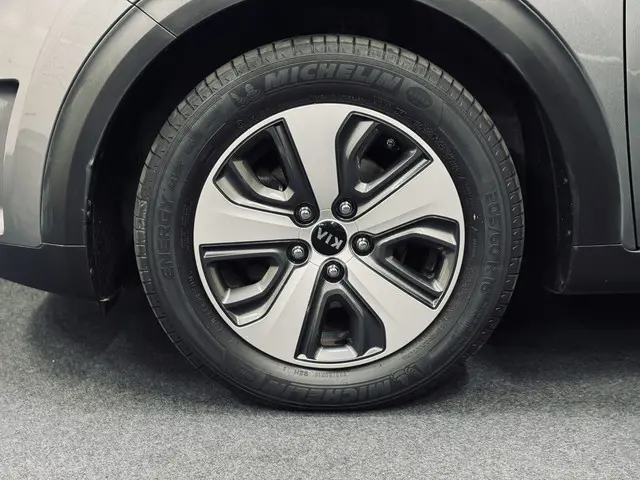 Kia Niro 1.6 GDi Hybrid DynamicLine 2018 Hybride Benzine 9