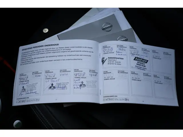 Nissan Note 1.2 DIG-S Tekna 2015 Benzine 37