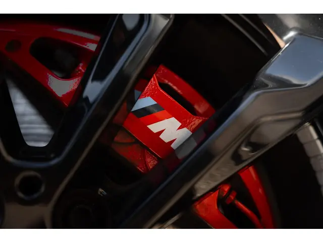 BMW X4 xDrive20i High Executive 2022 Benzine 22