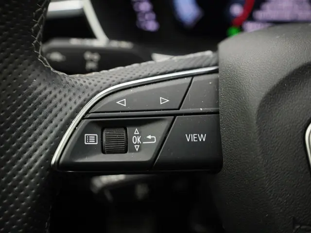 Audi Q3 40 TFSI 190pk quattro S Line 2022 Benzine 20