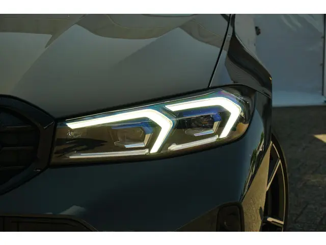 BMW 3 Serie Touring M340i xDrive 2022 Benzine 7