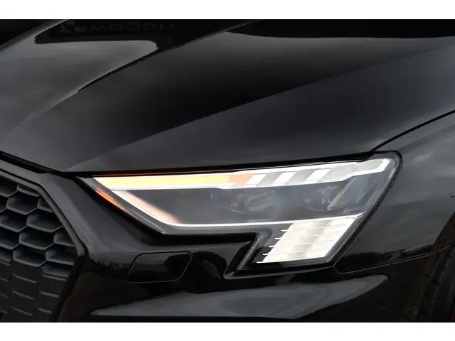 Audi A3 Sportback 35 TFSI S edition 2020 Benzine 16