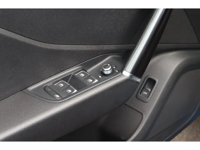 Audi Q2 1.4 TFSI CoD Sport Pro Line BTW 2017 Benzine 6