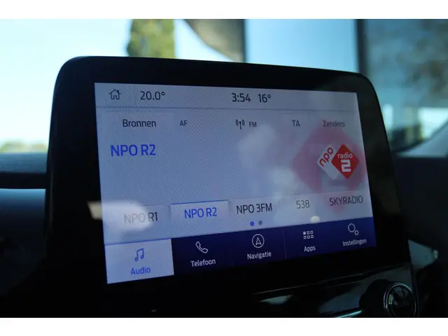 Ford Fiesta 1.0 ECOBOOST HYBRID TITANIUM 2022 Benzine 18