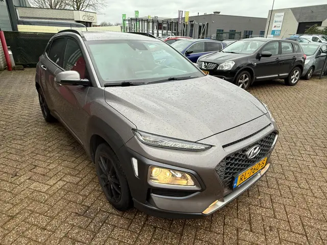 Hyundai Kona 3