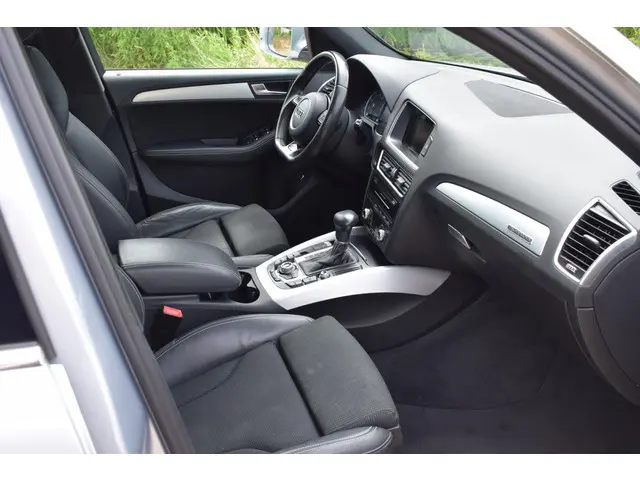 Audi Q5 2.0 TFSI quattro Sport Edition 2016 Benzine 36