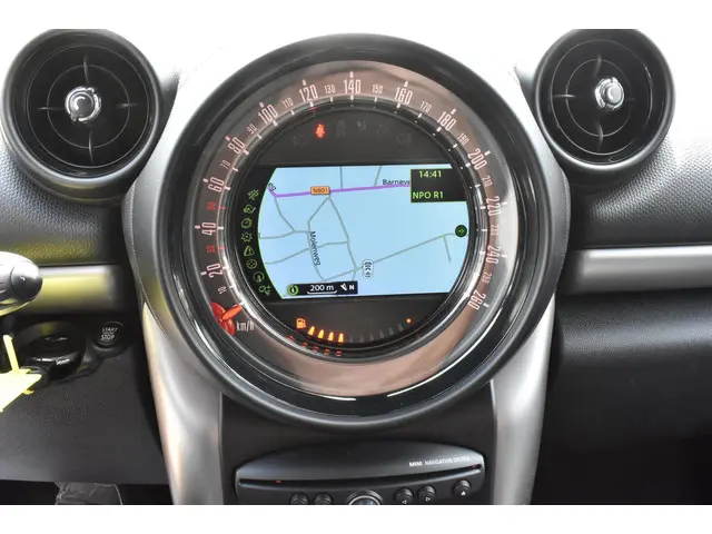 MINI Countryman Mini 1.6 Cooper Pepper 2016 Benzine 18