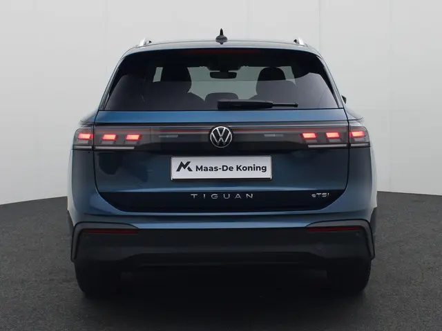 Volkswagen Tiguan 1.5eTSI/150PK Life DSG 2024 Benzine 35