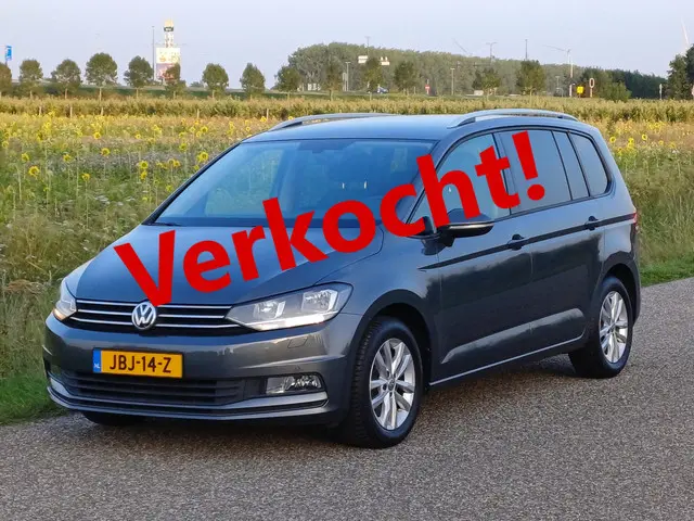 Volkswagen Touran 1.2 TSI Comfortline 7p/ 2016 Benzine