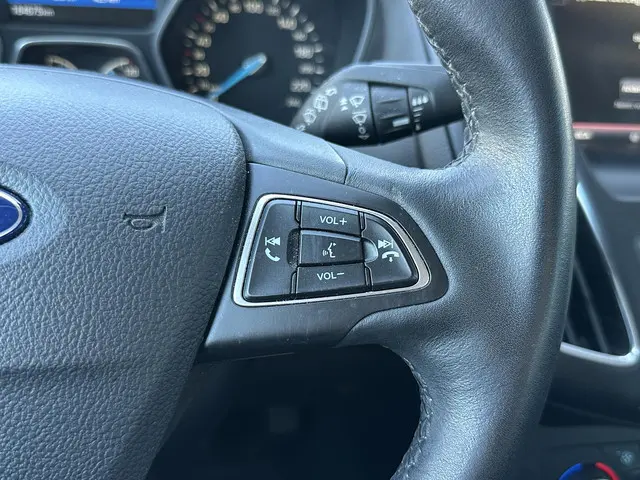 Ford Focus Wagon 1.0 Titanium 2016 Benzine 20