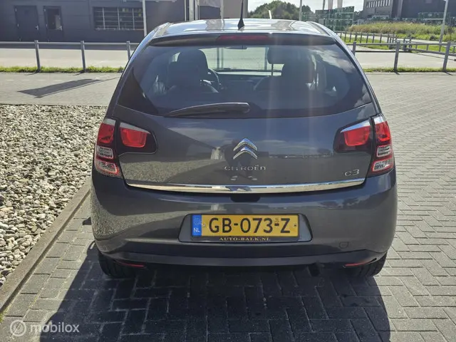 Citroën C3 1.2 PureTech Collection 2015 Benzine 7