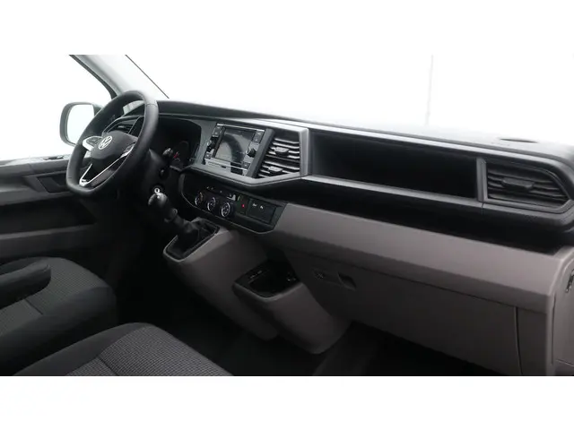 Volkswagen Transporter L2H1 2.0 TDI 150pk 2023 Diesel 21