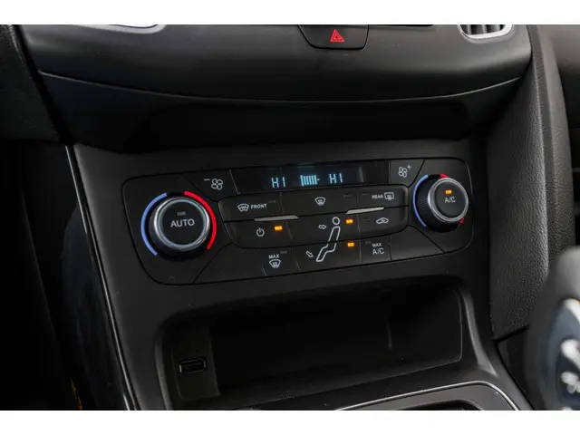 Ford Focus 1.5 Titanium|Navi|Cruise|Pdc 2017 Benzine 24