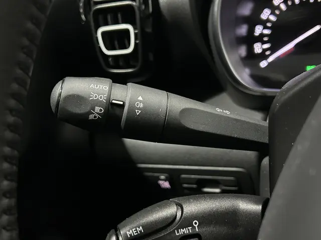 Citroën C3 Aircross 1.2 PureTech Feel 2017 Benzine 34