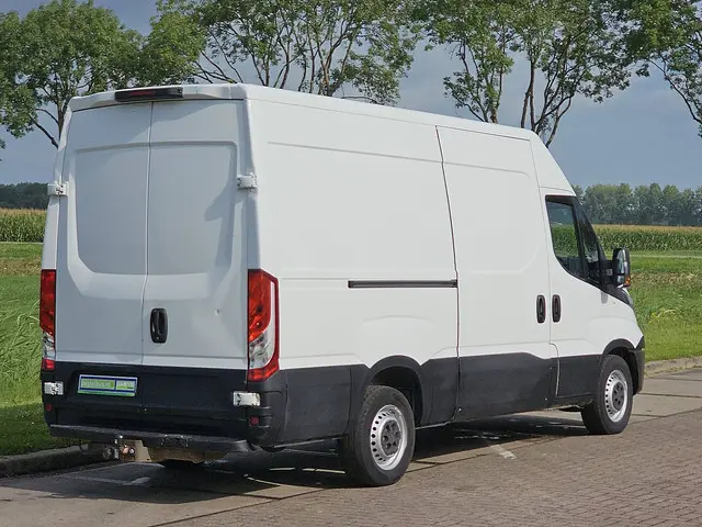 Iveco Daily 35S14 2019 Diesel 3