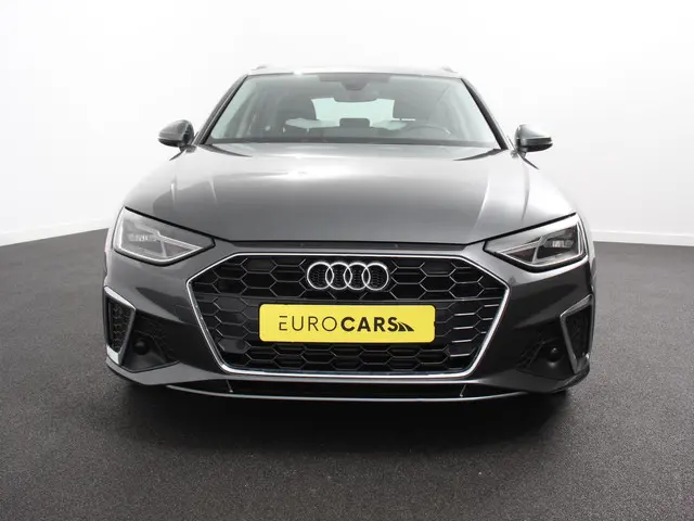 Audi A4 Avant 40 TFSI S-Tronic 2022 Benzine 4
