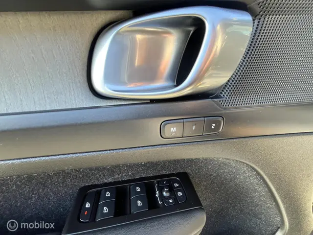 Volvo XC40 1.5 T2 R-Design 2021 Benzine 18