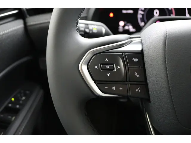 Lexus LBX Business Line 2WD 2026 Hybride Benzine 18