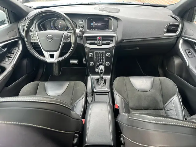 Volvo V40 1.5 T3 Polar+ Sport 2019 Benzine 13