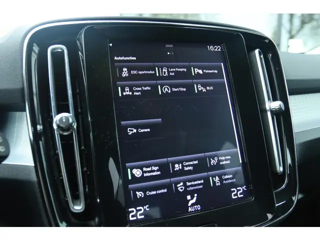 Volvo XC40 1.5 T2 AUT. BUSINESS PRO 2020 Benzine 31