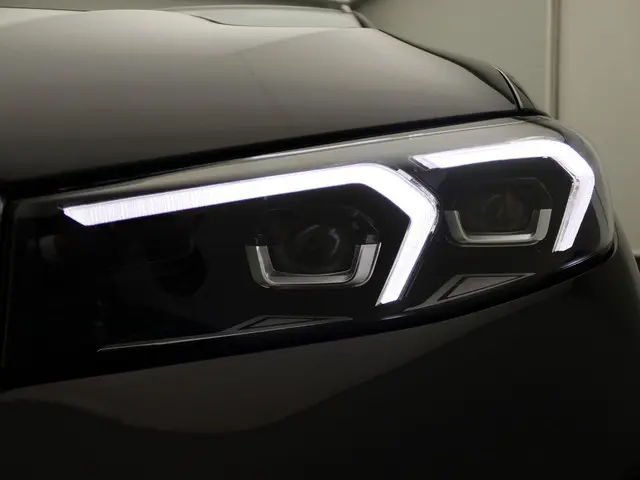 BMW 3 Serie Touring 330e 2026 Hybride Benzine 6